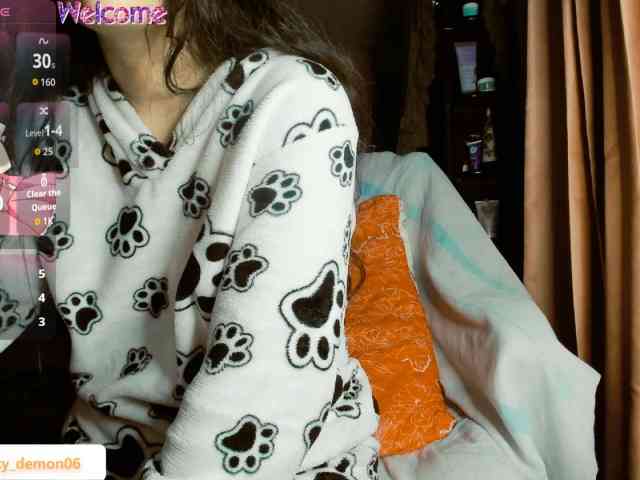 LucyDemon webcam