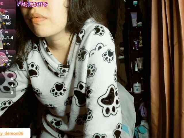 LucyDemon webcam