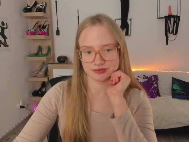 NancyErotic, live now on BongaCams