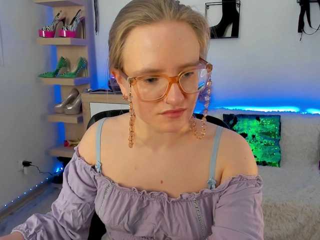 NancyErotic's BongaCams show and profile