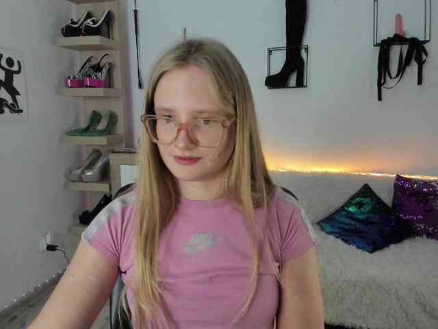 NancyErotic webcam