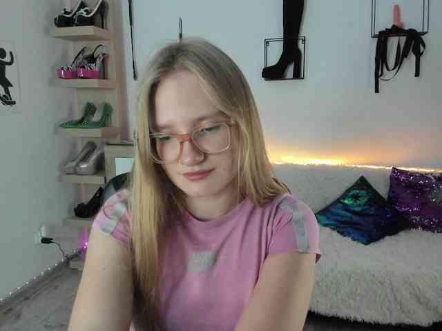 NancyErotic webcam