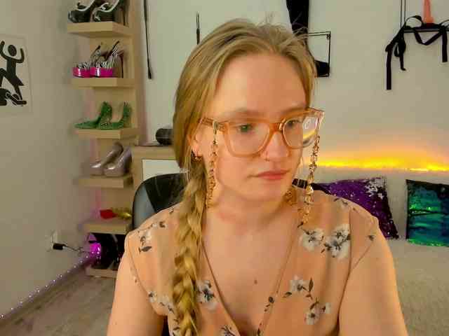 NancyErotic webcam