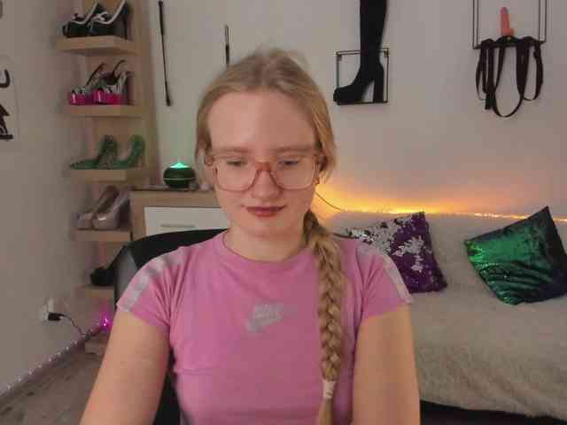 NancyErotic webcam