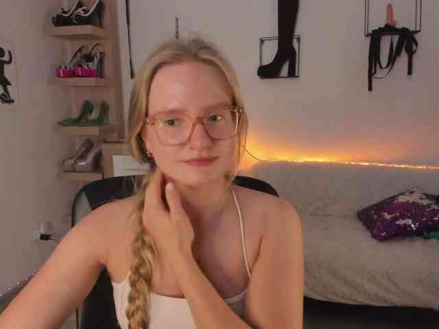 NancyErotic webcam