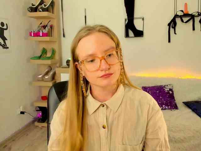 NancyErotic webcam