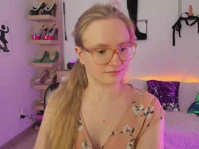 NancyErotic webcam