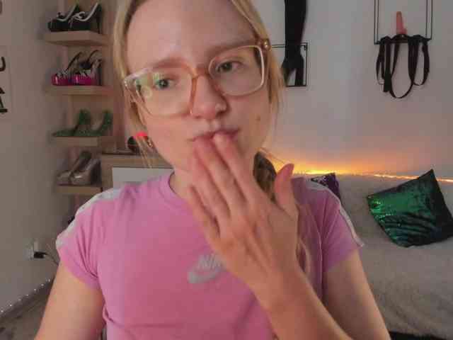 NancyErotic webcam