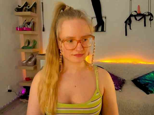 NancyErotic webcam
