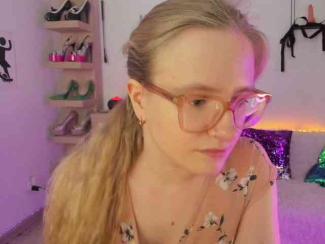 NancyErotic webcam