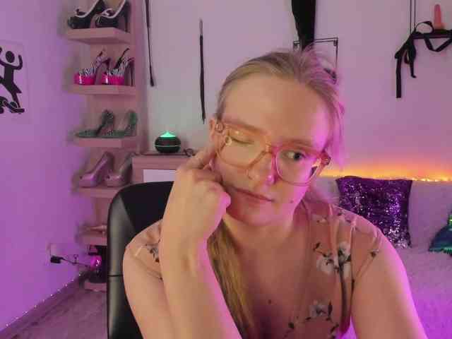 NancyErotic webcam