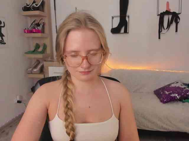 NancyErotic webcam