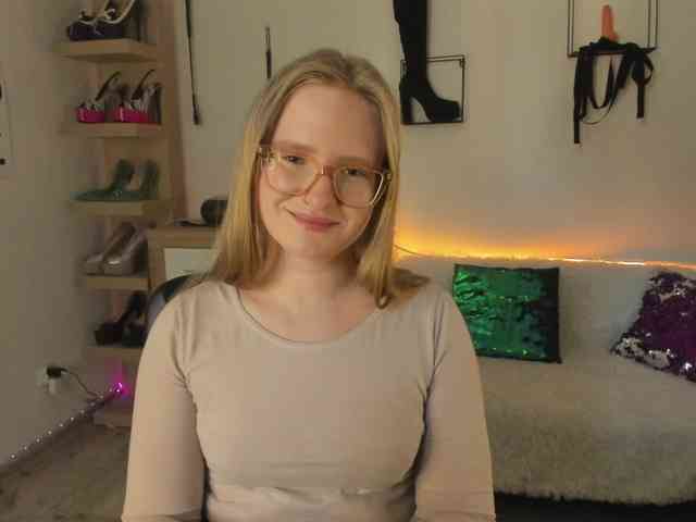 NancyErotic webcam