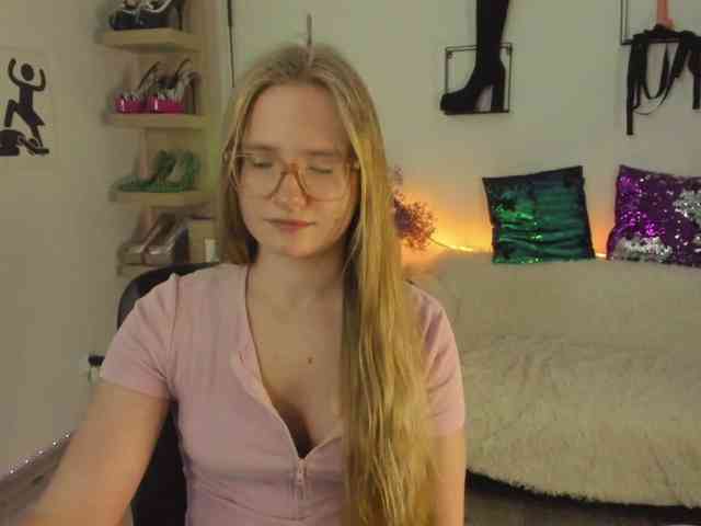 NancyErotic webcam