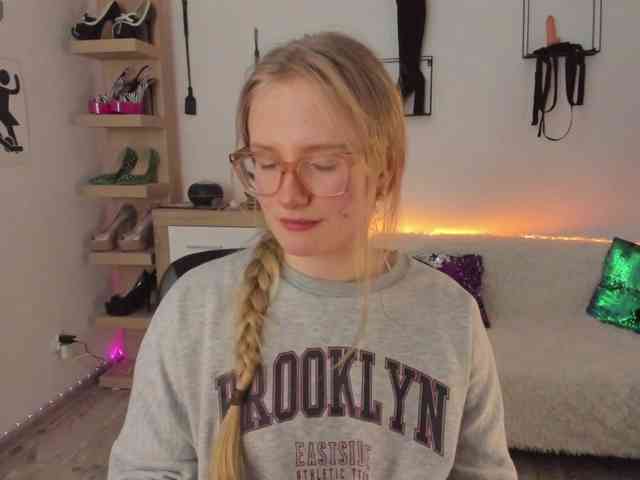 NancyErotic webcam