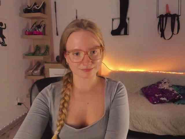 NancyErotic webcam