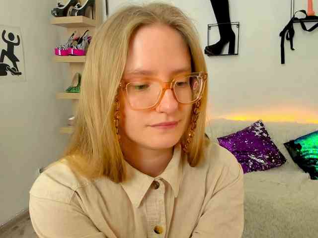 NancyErotic webcam