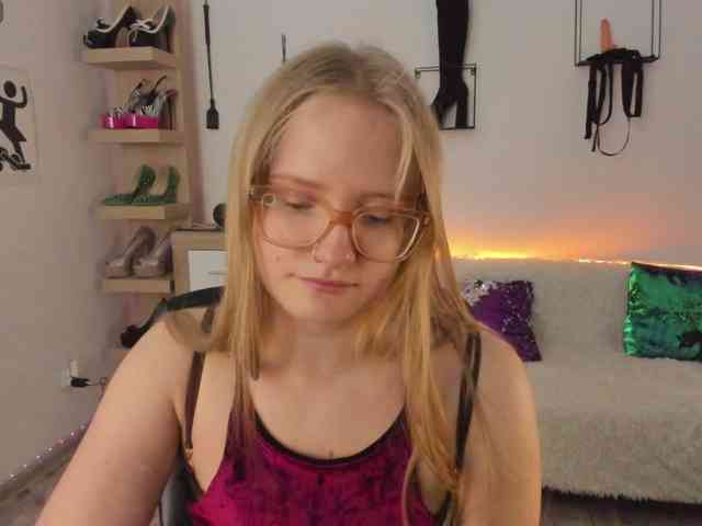NancyErotic webcam