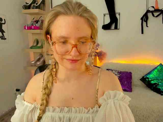 NancyErotic webcam
