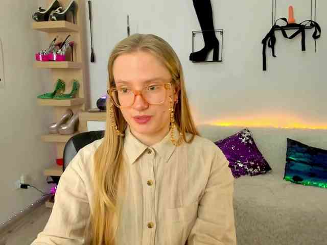 Модель: NancyErotic