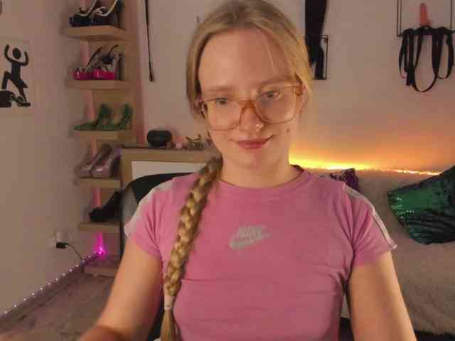 NancyErotic webcam