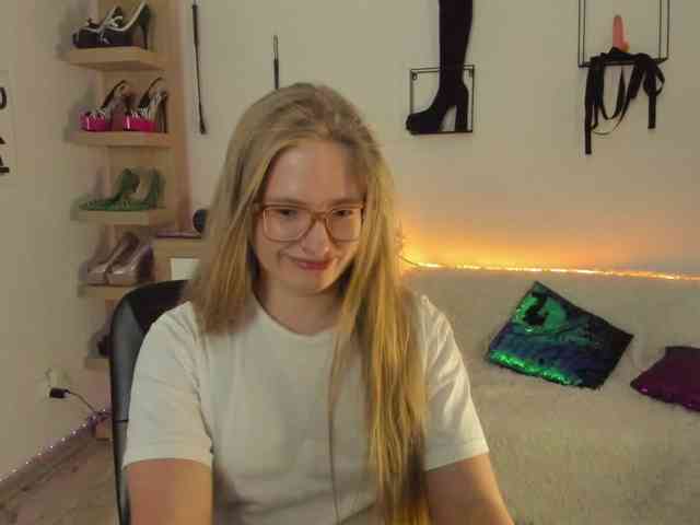 NancyErotic webcam