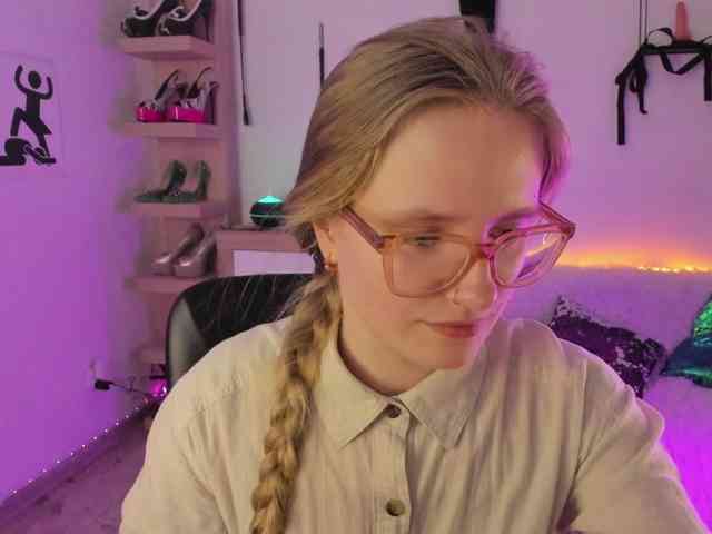 NancyErotic webcam