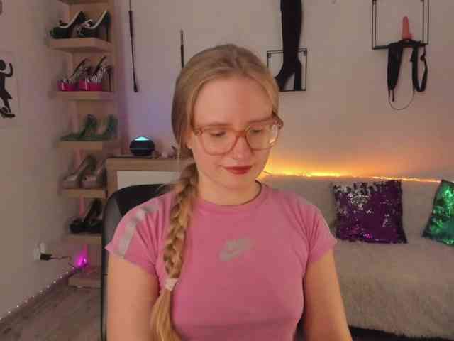 NancyErotic webcam