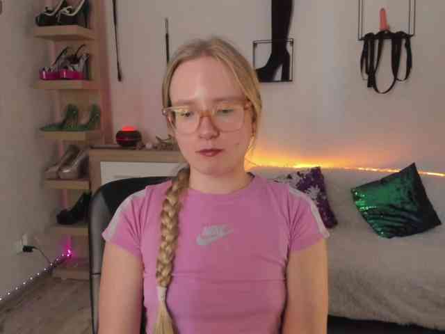 NancyErotic webcam