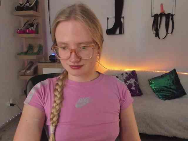 NancyErotic webcam