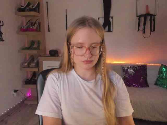 NancyErotic webcam
