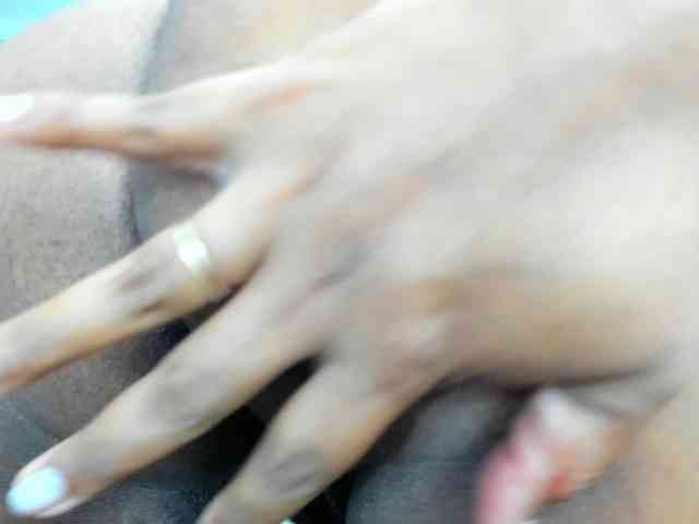 milfebony webcam