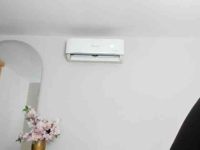 milfebony webcam