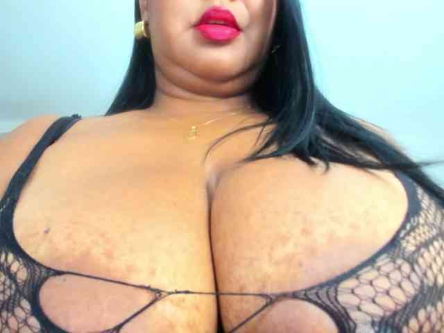 milfebony webcam