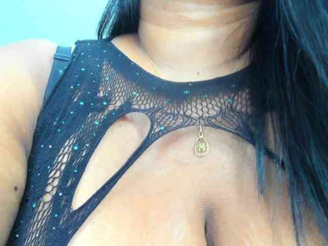milfebony webcam