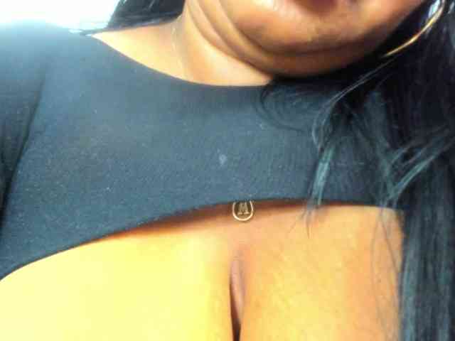 milfebony webcam