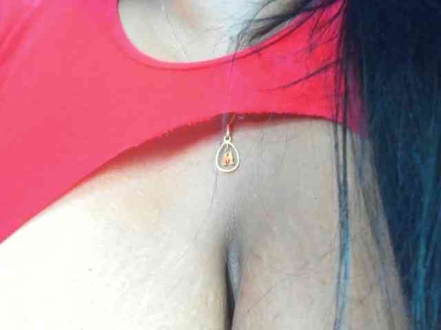 milfebony webcam