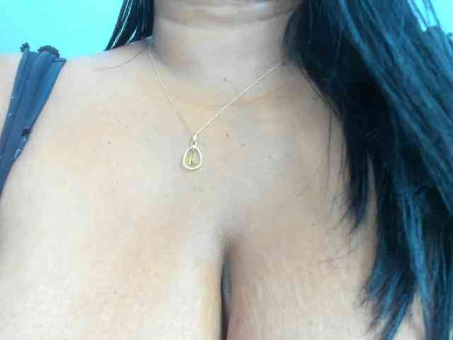 milfebony webcam