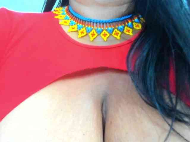 milfebony webcam