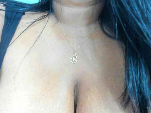 milfebony webcam