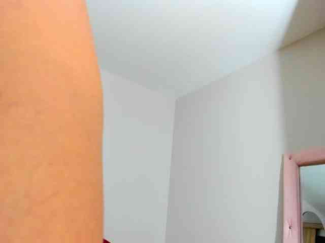 milfebony webcam