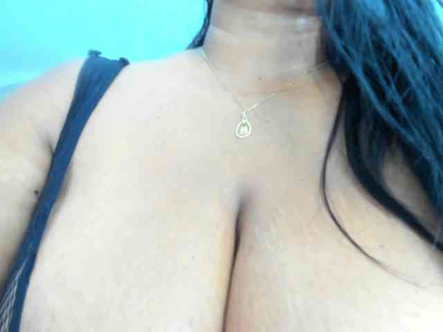 milfebony webcam