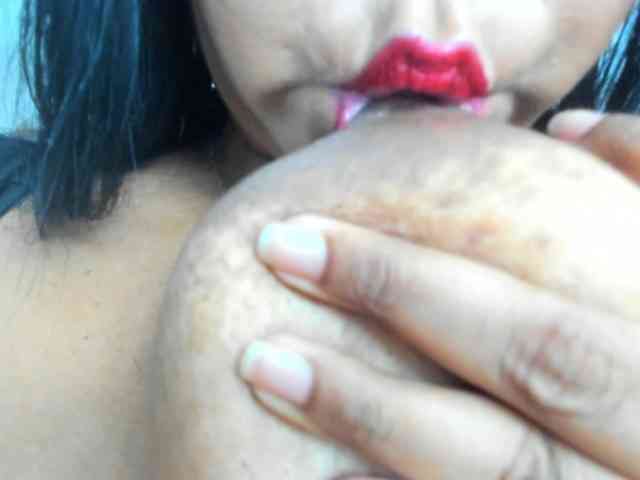 milfebony webcam