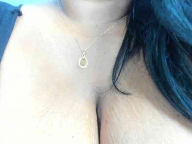 milfebony webcam