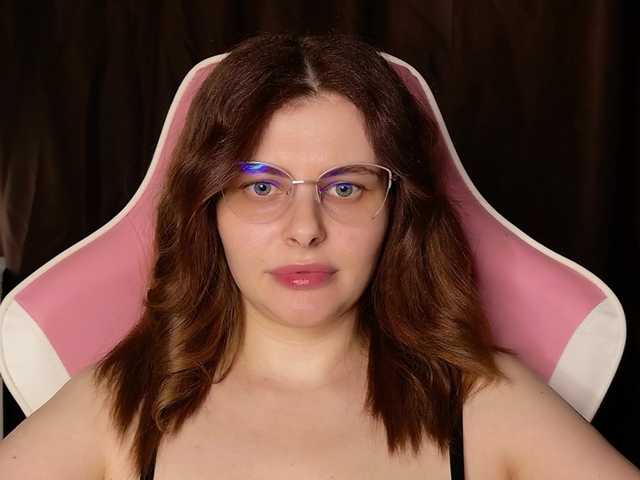 DariaPon live webcam show