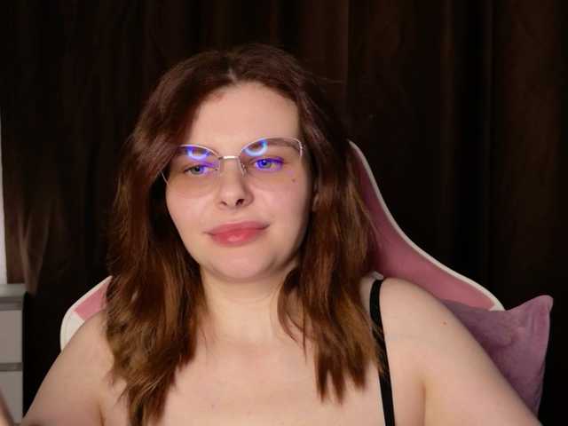 DariaPon live webcam show