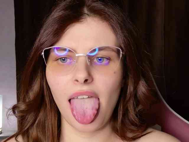 DariaPon Sex Cam Show