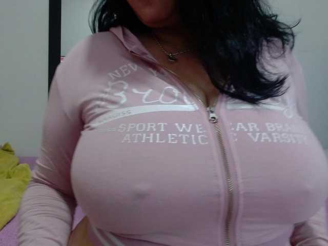 Ataneasweet's BongaCams show and profile