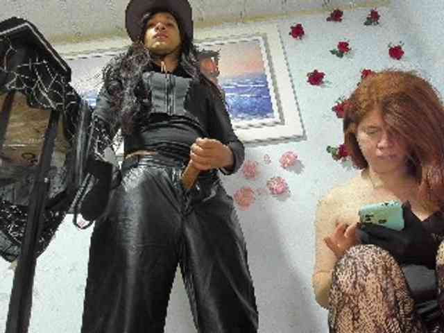 hotsexybigcum Sex Cam Show