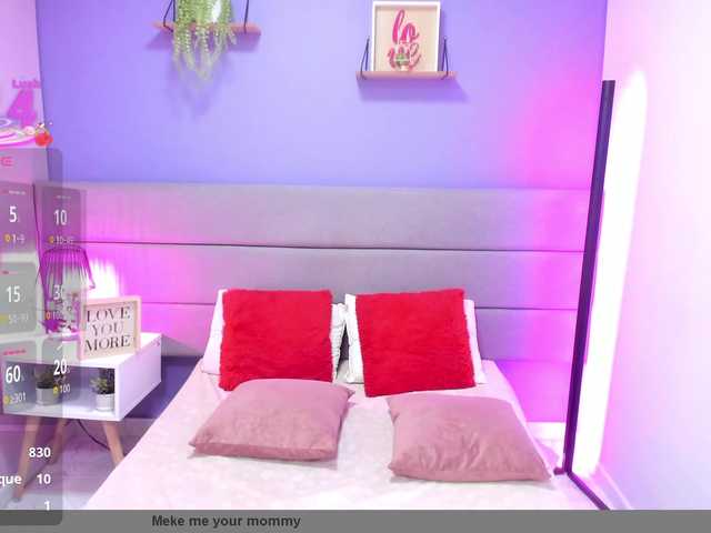 Kiiara-Sky live cam on BongaCams